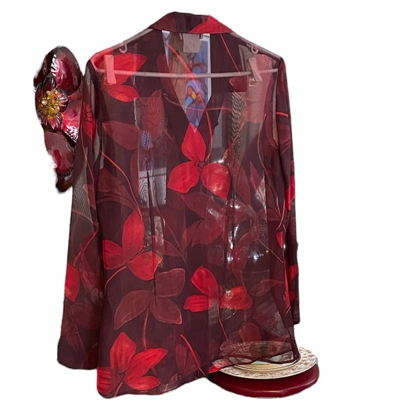 Sheer Floral Blouse - Picture 3 of 3